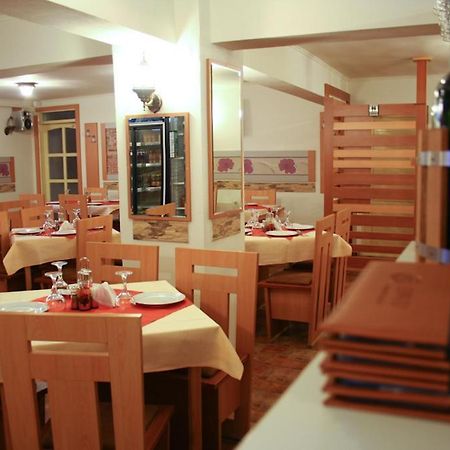 Pension Varadia Oradea Exterior foto
