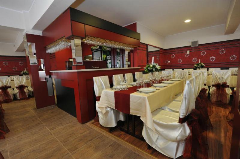 Pension Varadia Oradea Exterior foto